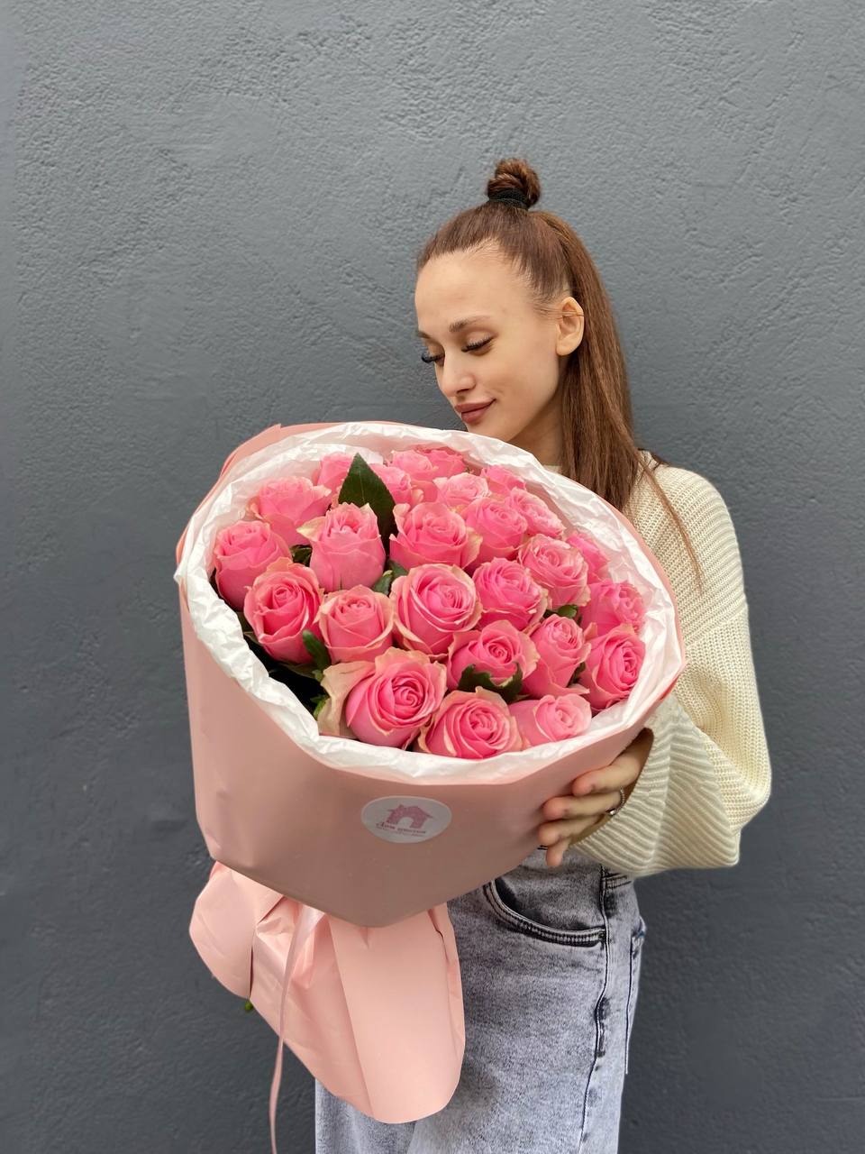 photo_5201911252312513604_y Букет роз,розовых, 25шт - Дом Цветов - Цветы и букеты в Краснодаре!